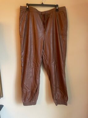 A new day women’s cognac tan Faux Leather Jogger Pants xl